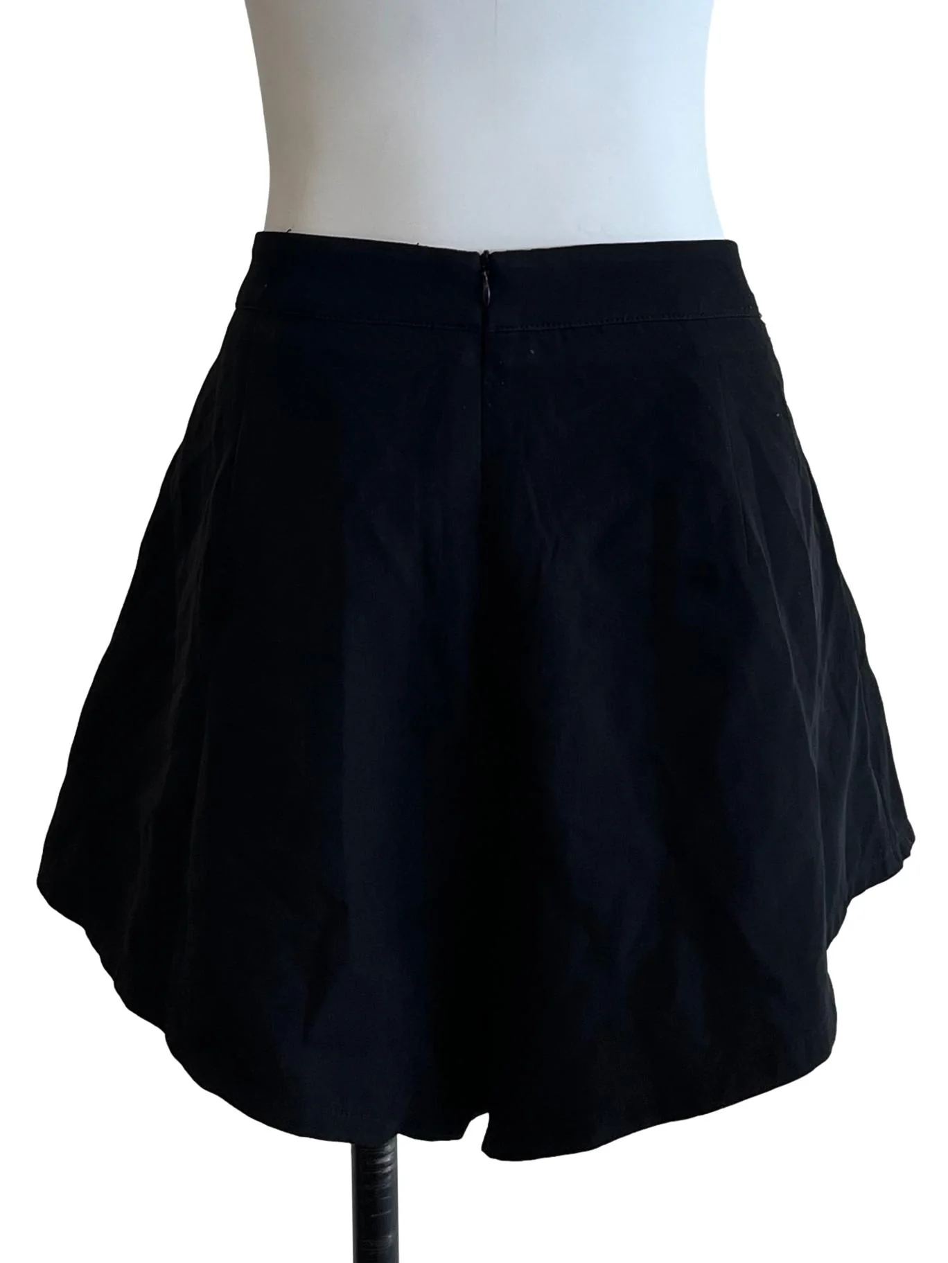 Pitch Black Skorts - Image 2