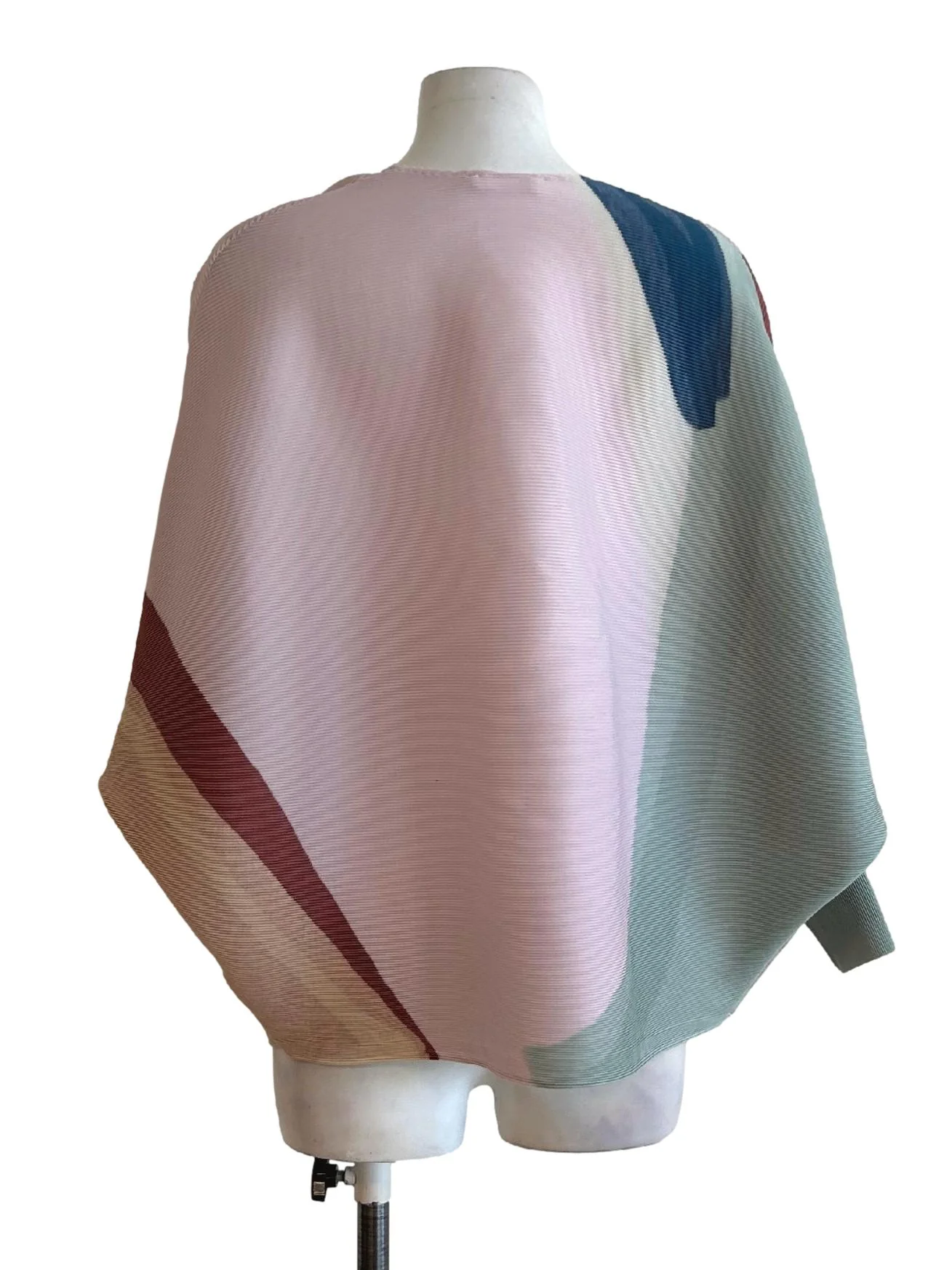 Plissé Pleated Shrug OSN - Image 2