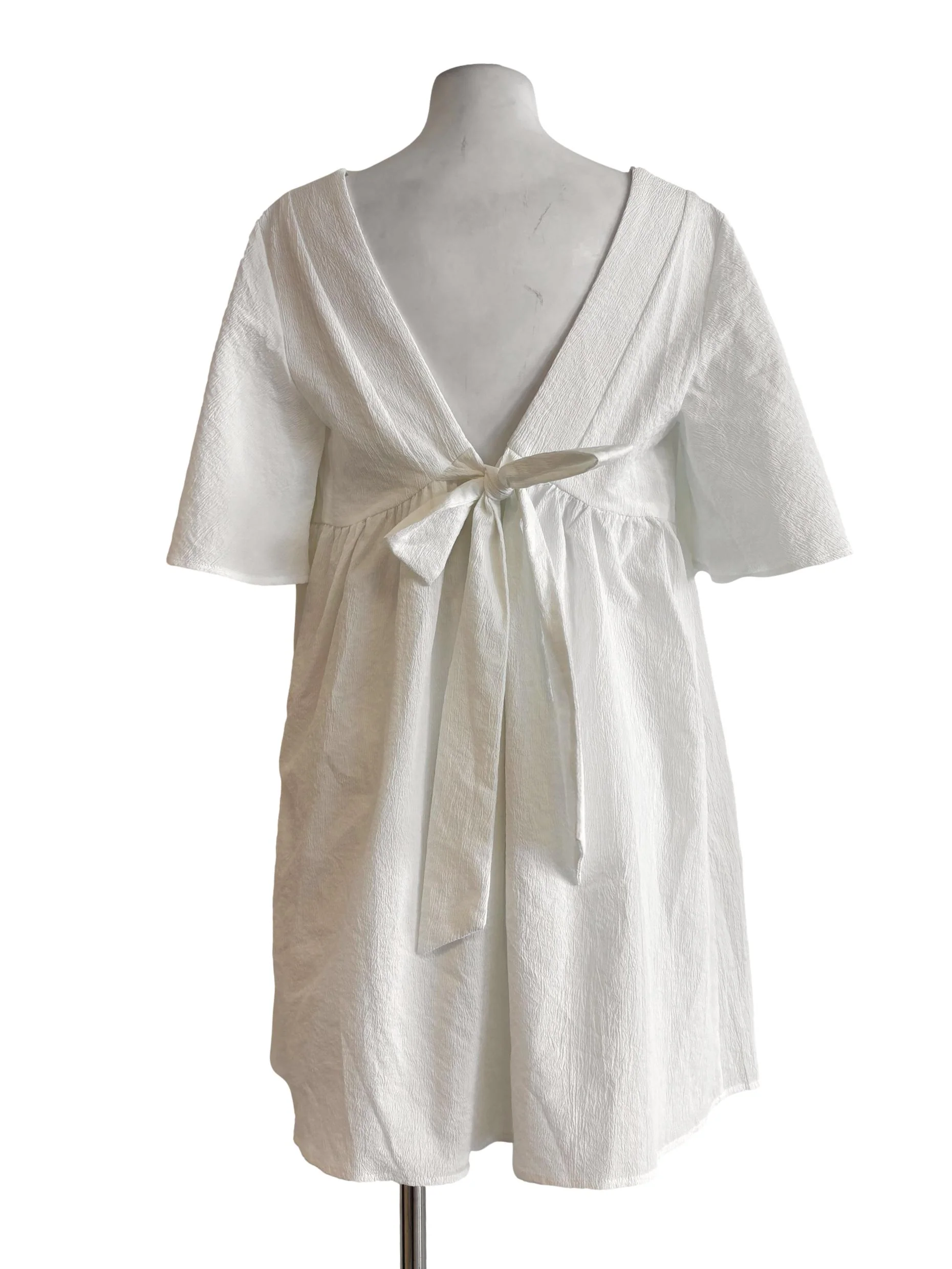 Powder White Angel Sleeve Textured Dress LB - Image 2