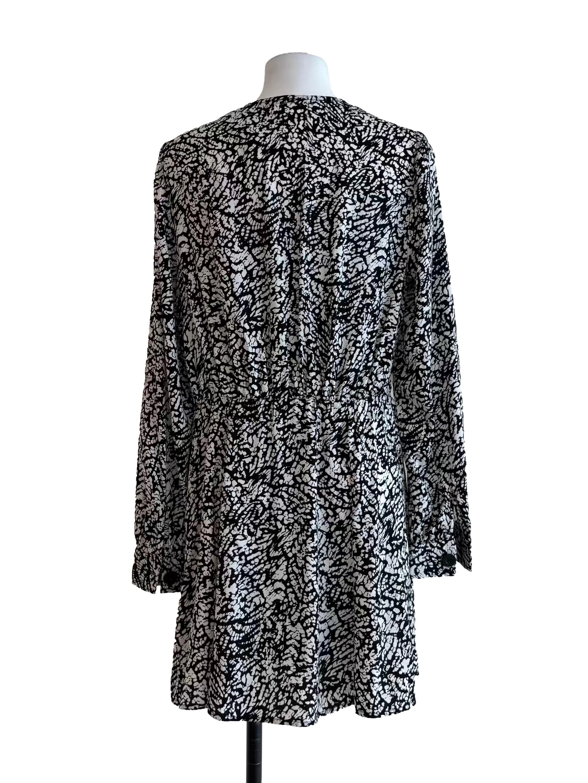 Powder White Black Printed Buttoned Dress - Image 2