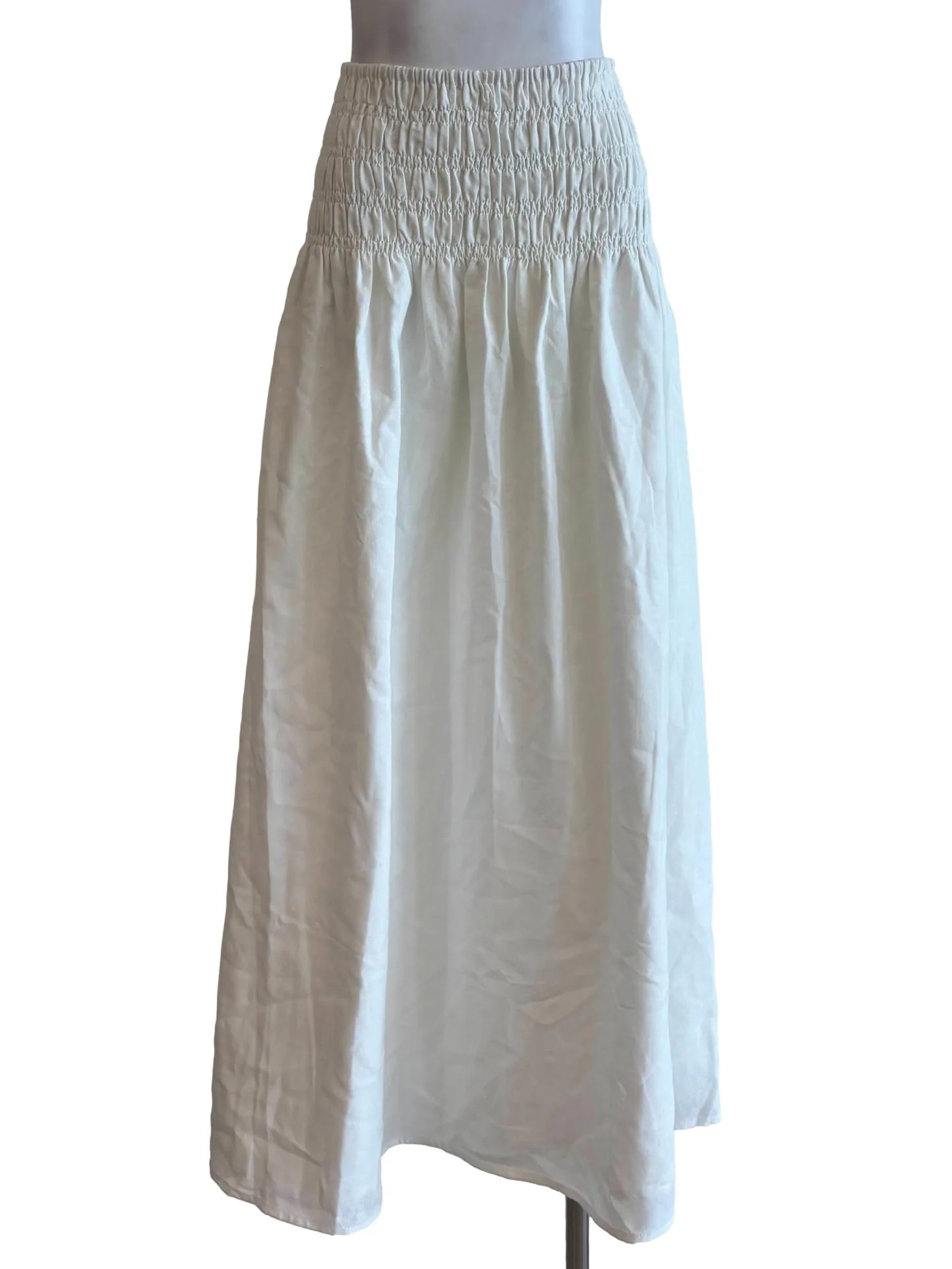 Powder White Fitted Waist Cotton Skirt