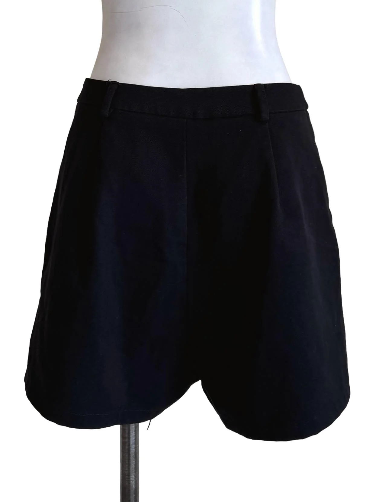 Raven Black Shorts - Image 2