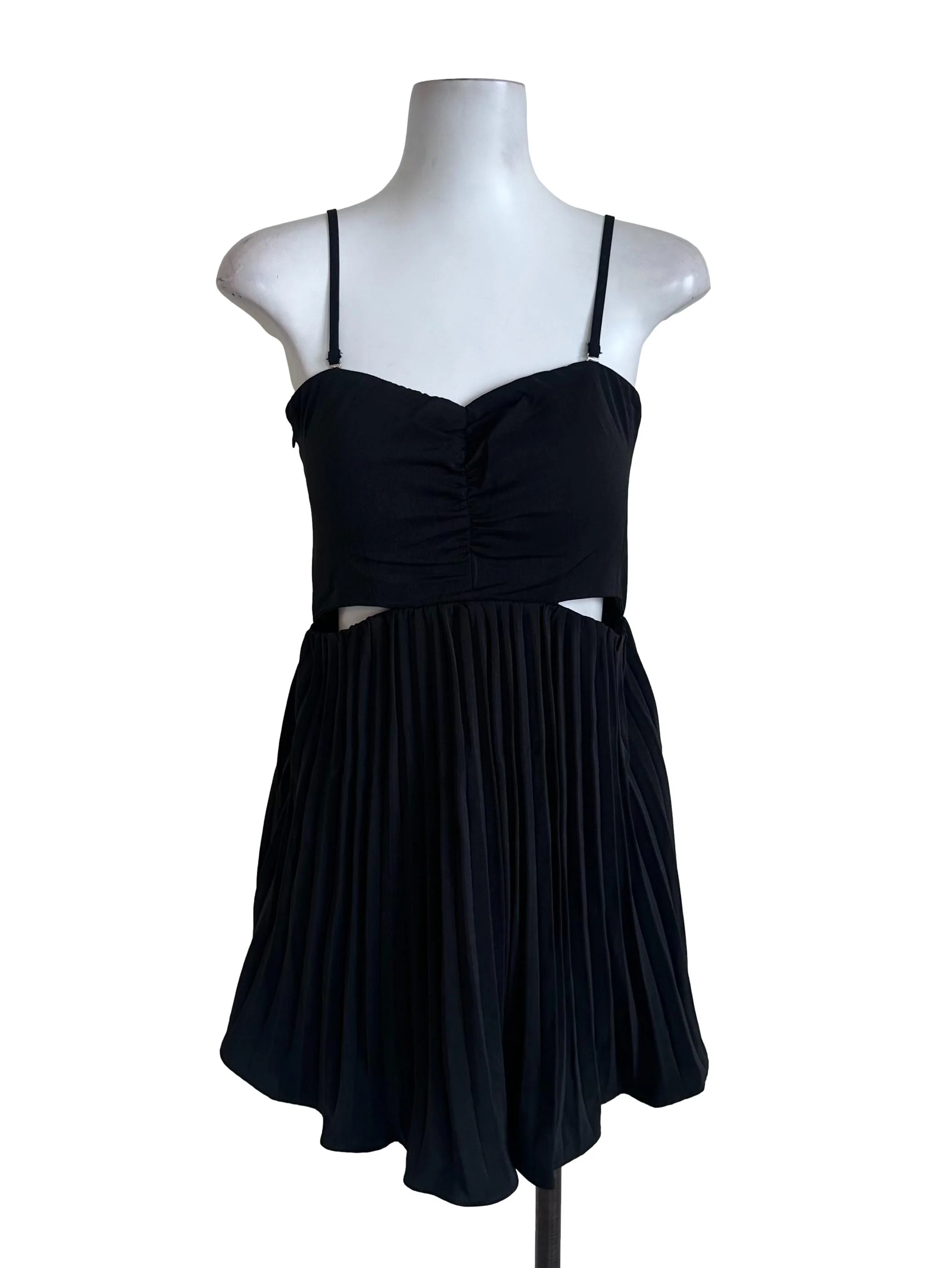 Raven Black Sweetheart Pleated Dress