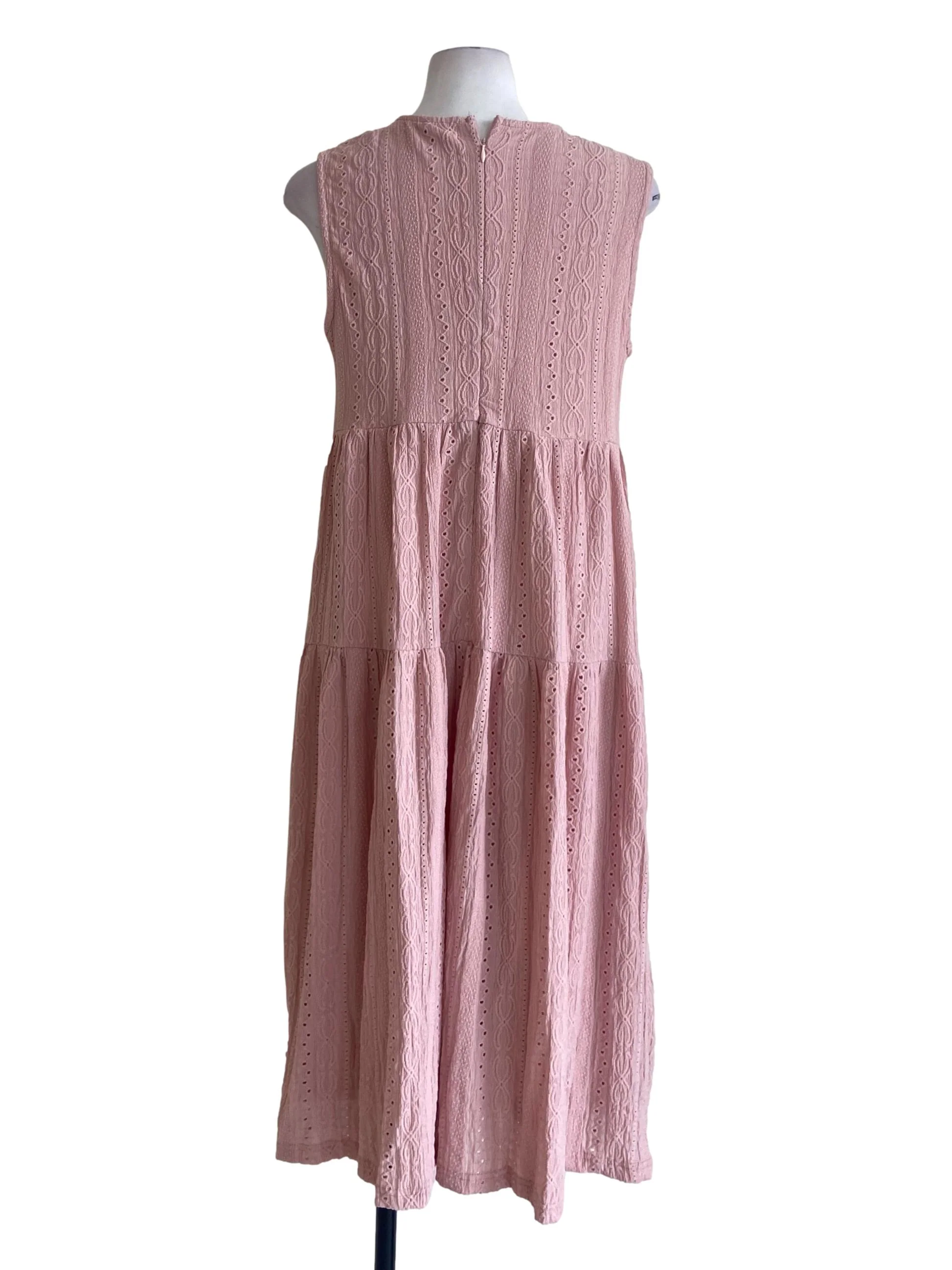 Rose Pink Sleeveless Embroidery Layered Dress - Image 2