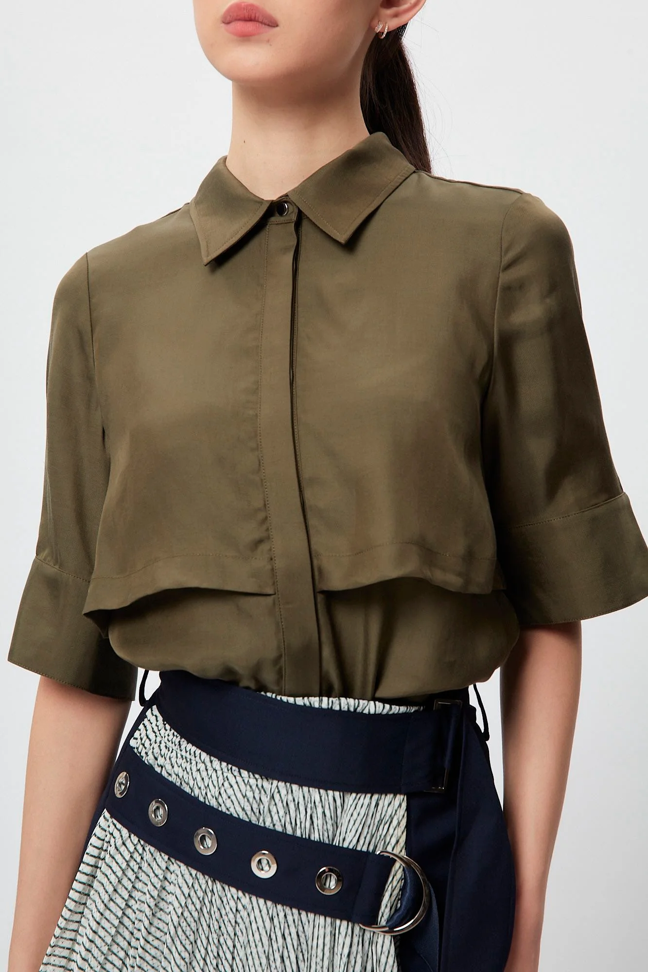 Signature Layers Shirt In Military Green CSN