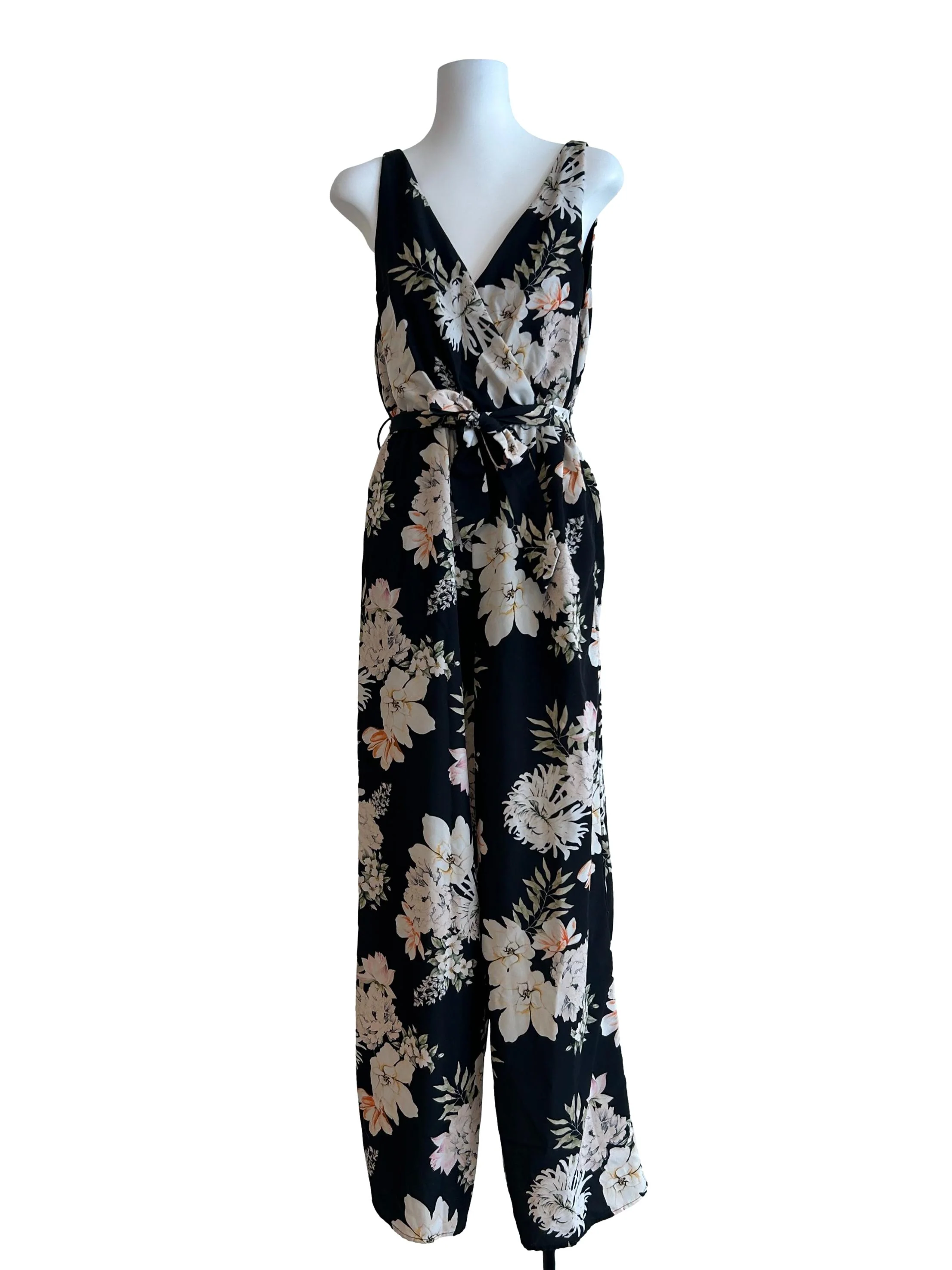 Soft Black Floral V-Neckline Jumpsuits