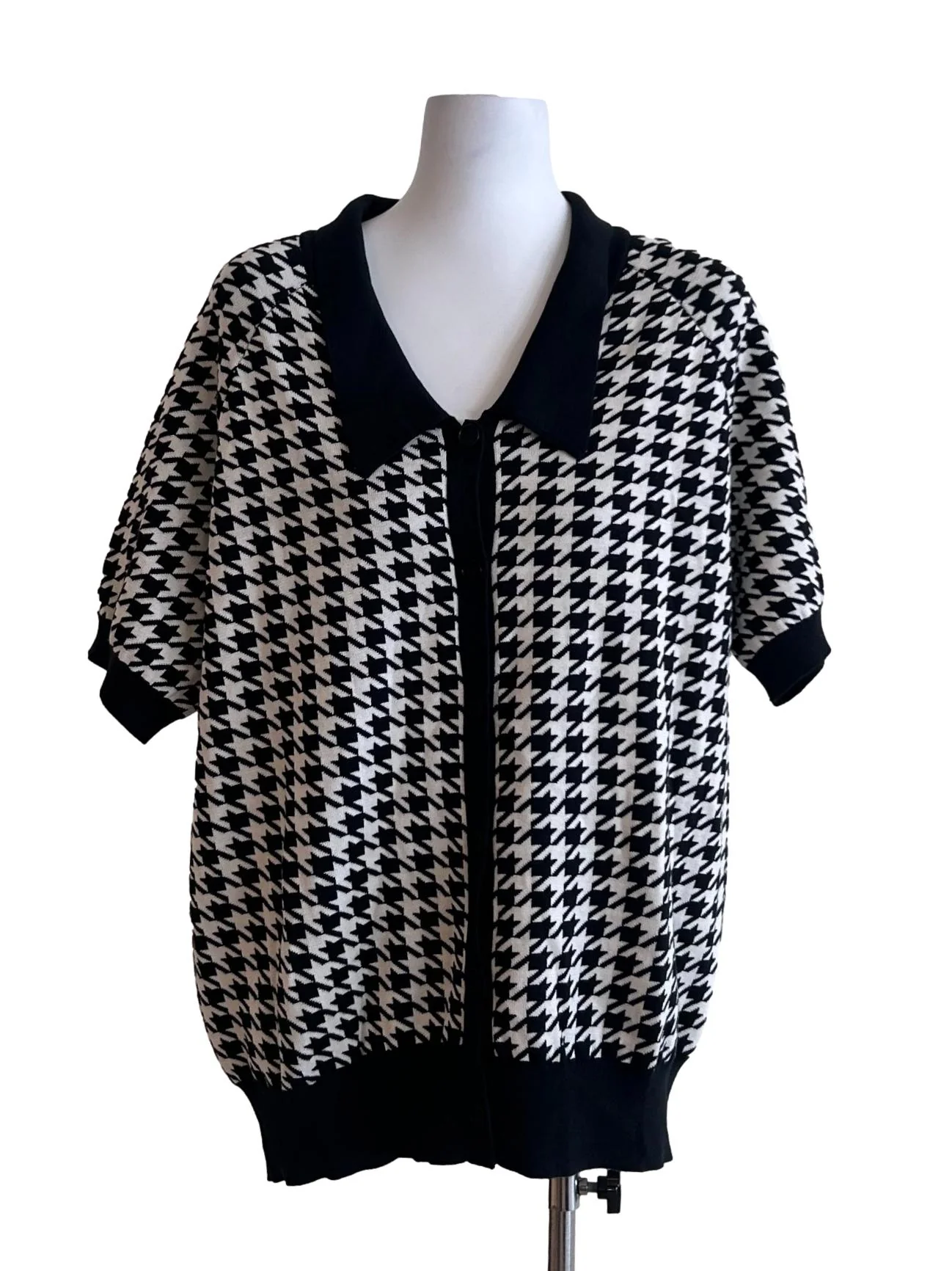 Vicenza Cardigan - Button Down Blouse In Black And White Dogtooth CSN - Image 3
