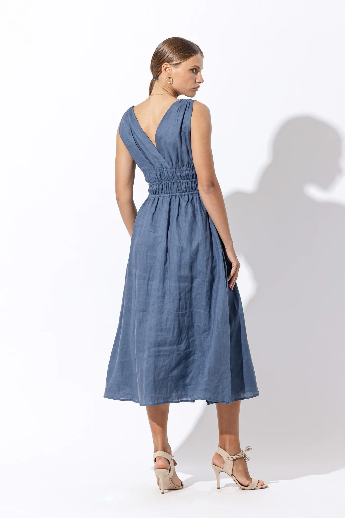 Violet Linen Midi Dress In Ash - Blue CSN - Image 5
