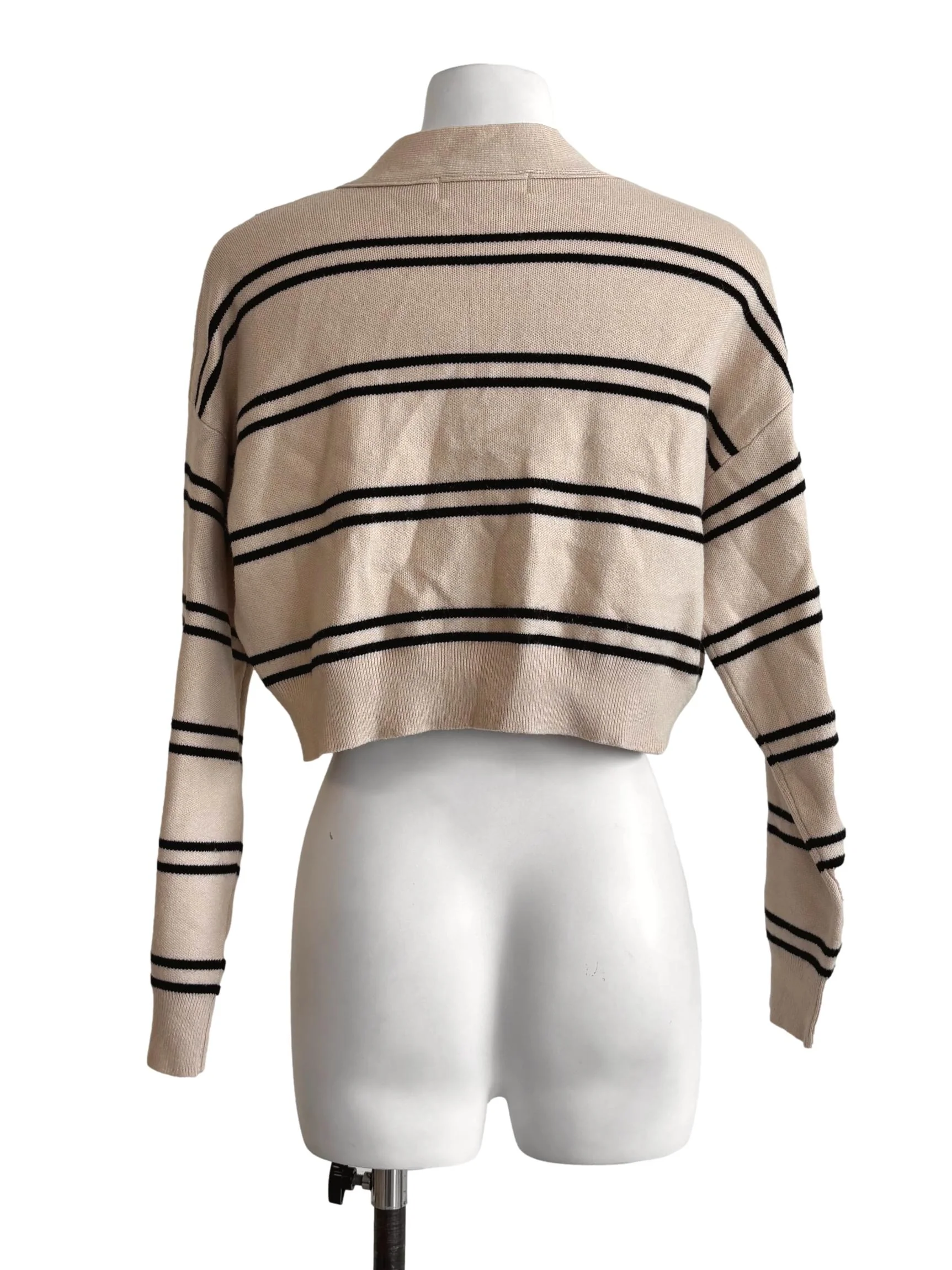 Wheat Beige Buttoned Crop Knitwear TTR - Image 2