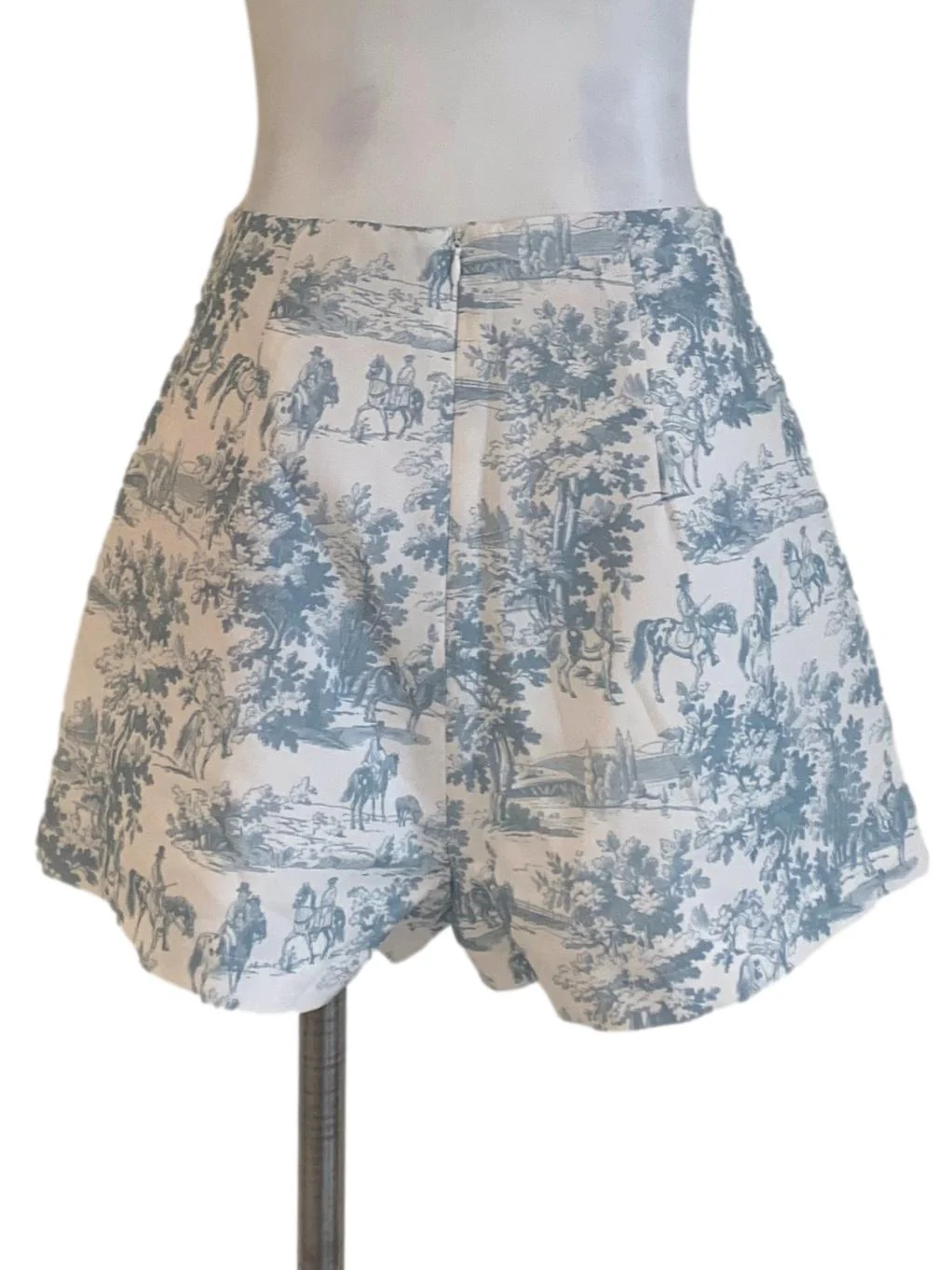 White Blue Pattern Shorts - Image 2