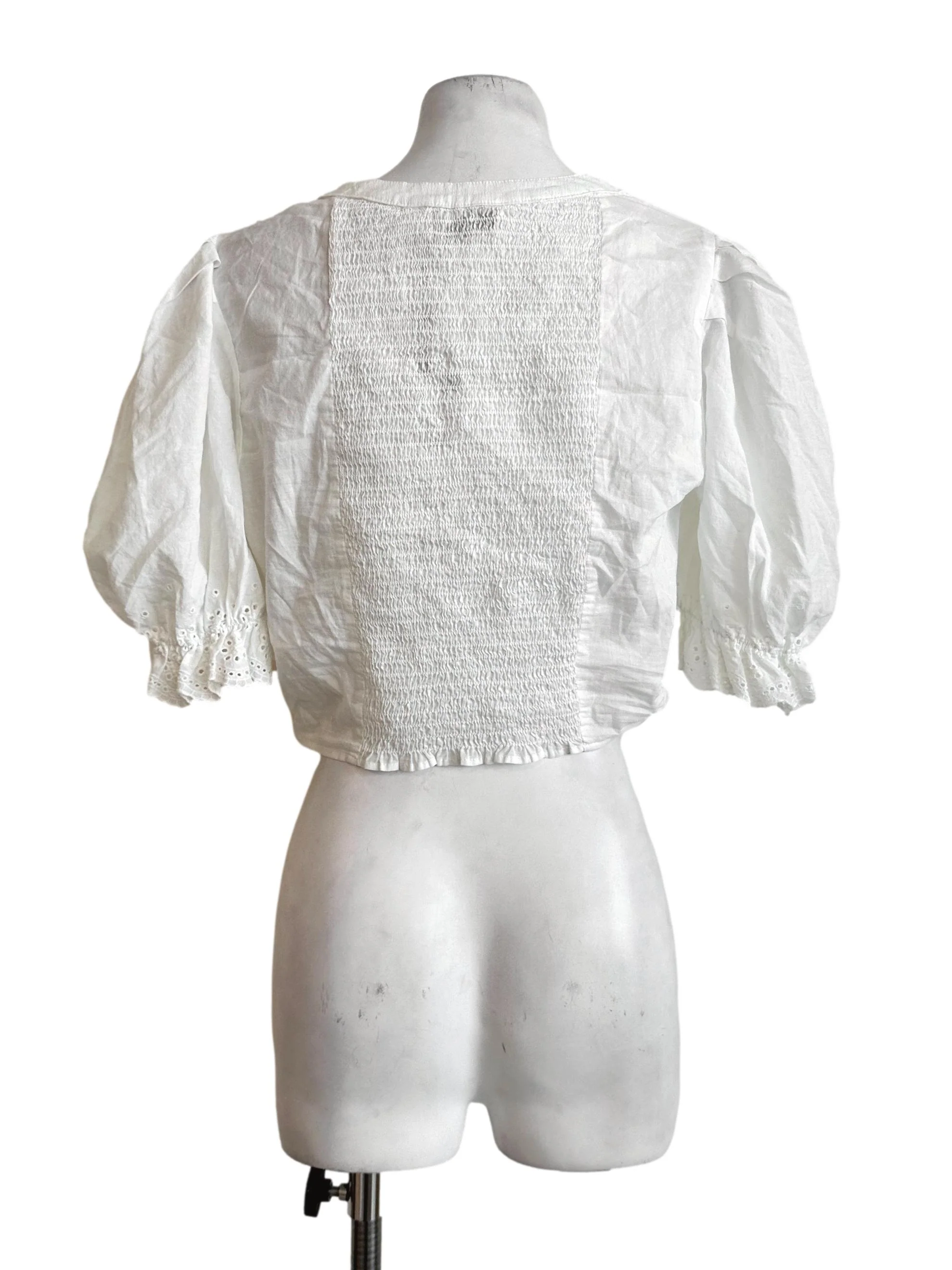 White Embroidery Pattern Top - Image 2