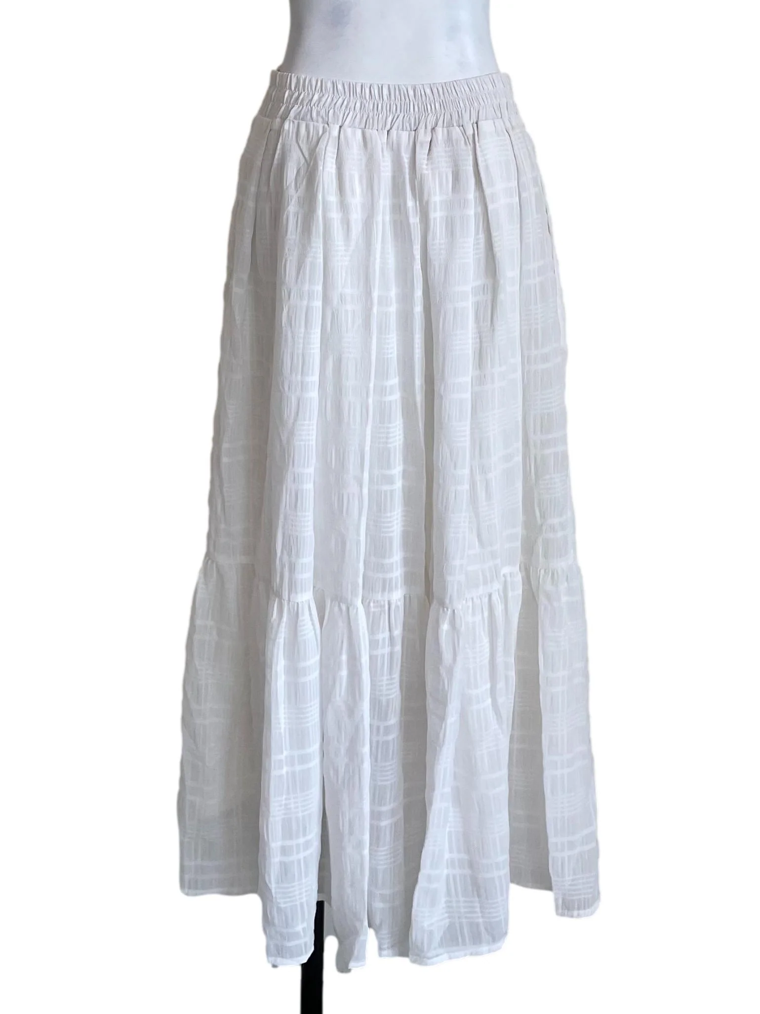 White Grid Pleated Skirt - Image 2