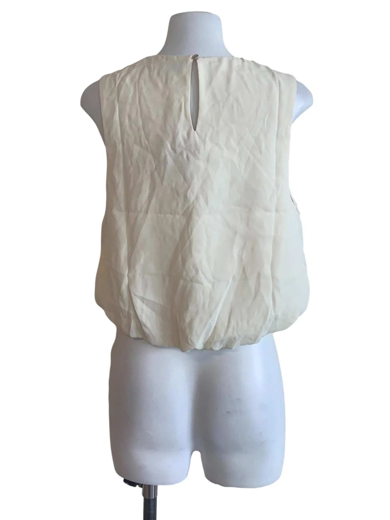 White Round Neck Textured Top - Image 2