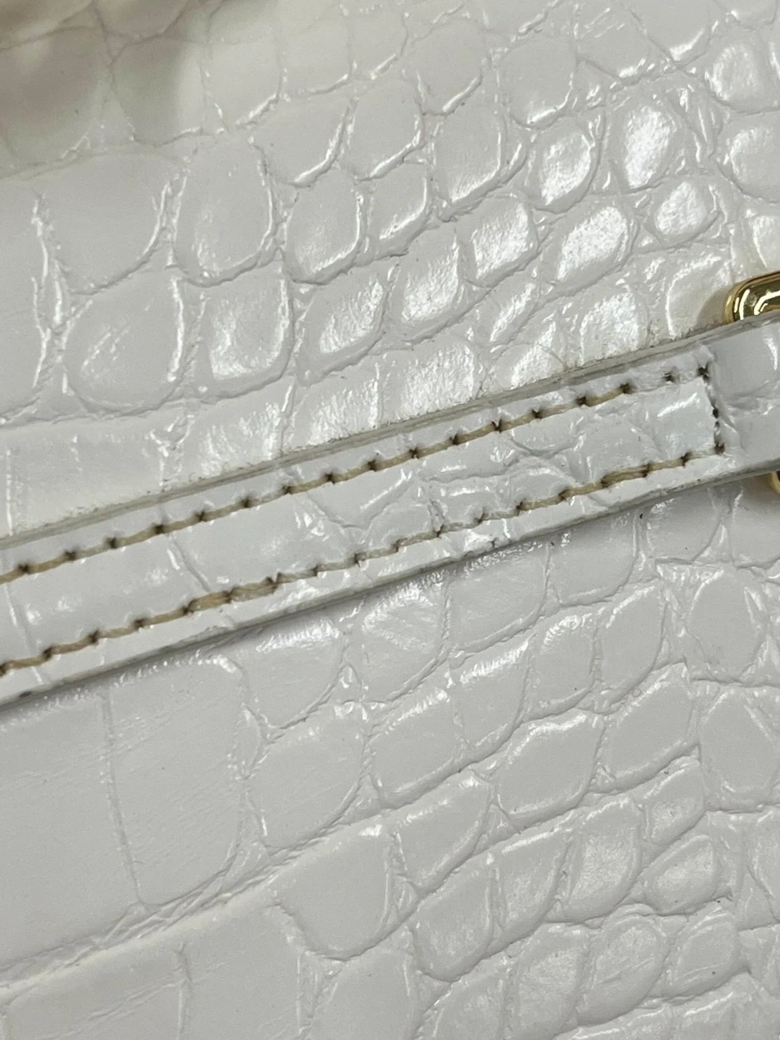 White Textured Micro Handbag With Detachable Crossbody Strap - Image 5